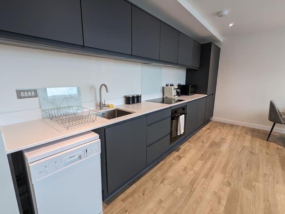 Lovely 1 Bed Apartment - Old Trafford Manchester Eksteriør bilde
